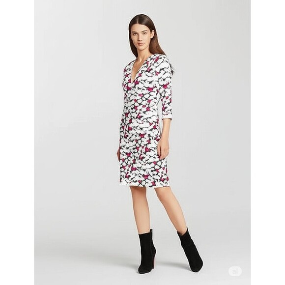 DVF Diane Von Furstenberg Julian Wrap Dress 10 Black Pink Floral 100% Silk - Picture 1 of 8